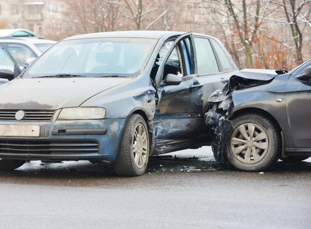 Vehicle Accidents 3 Vehicle Accidents